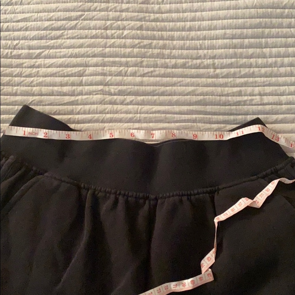 Gymshark Legacy Athletic Shorts - Picture 6 of 6